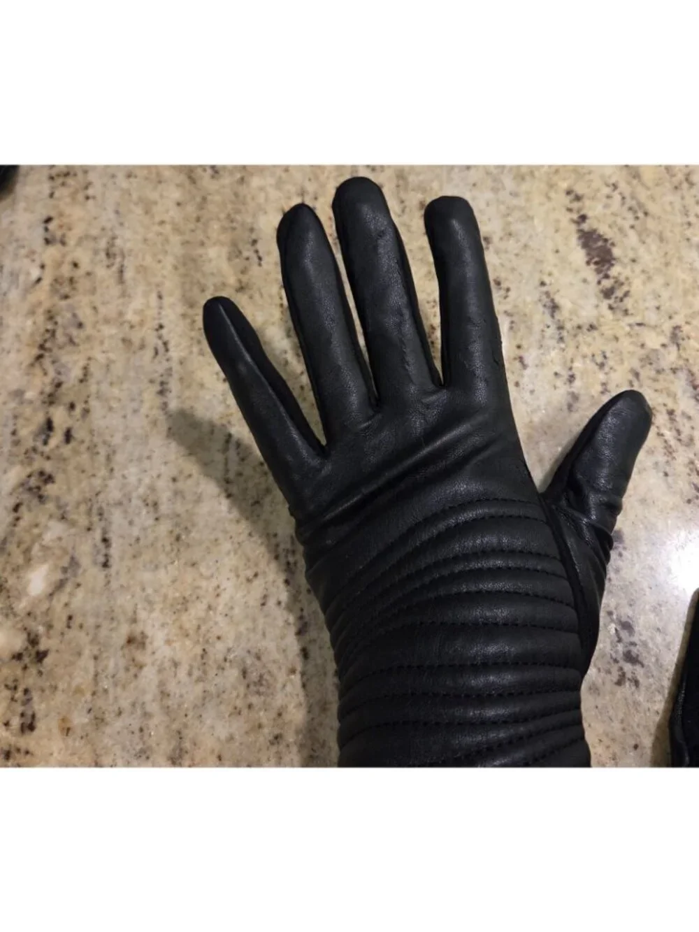 Aris Womens Size L/XL Faux Leather Stretch Gloves Style 515J1 Wave Stitching